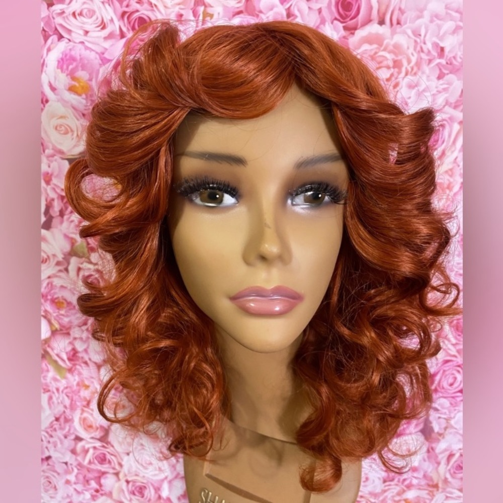 NWT Wig Synthetic Curly